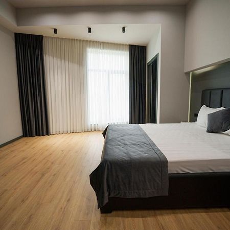 Hotel Elion Yerevan Exterior foto